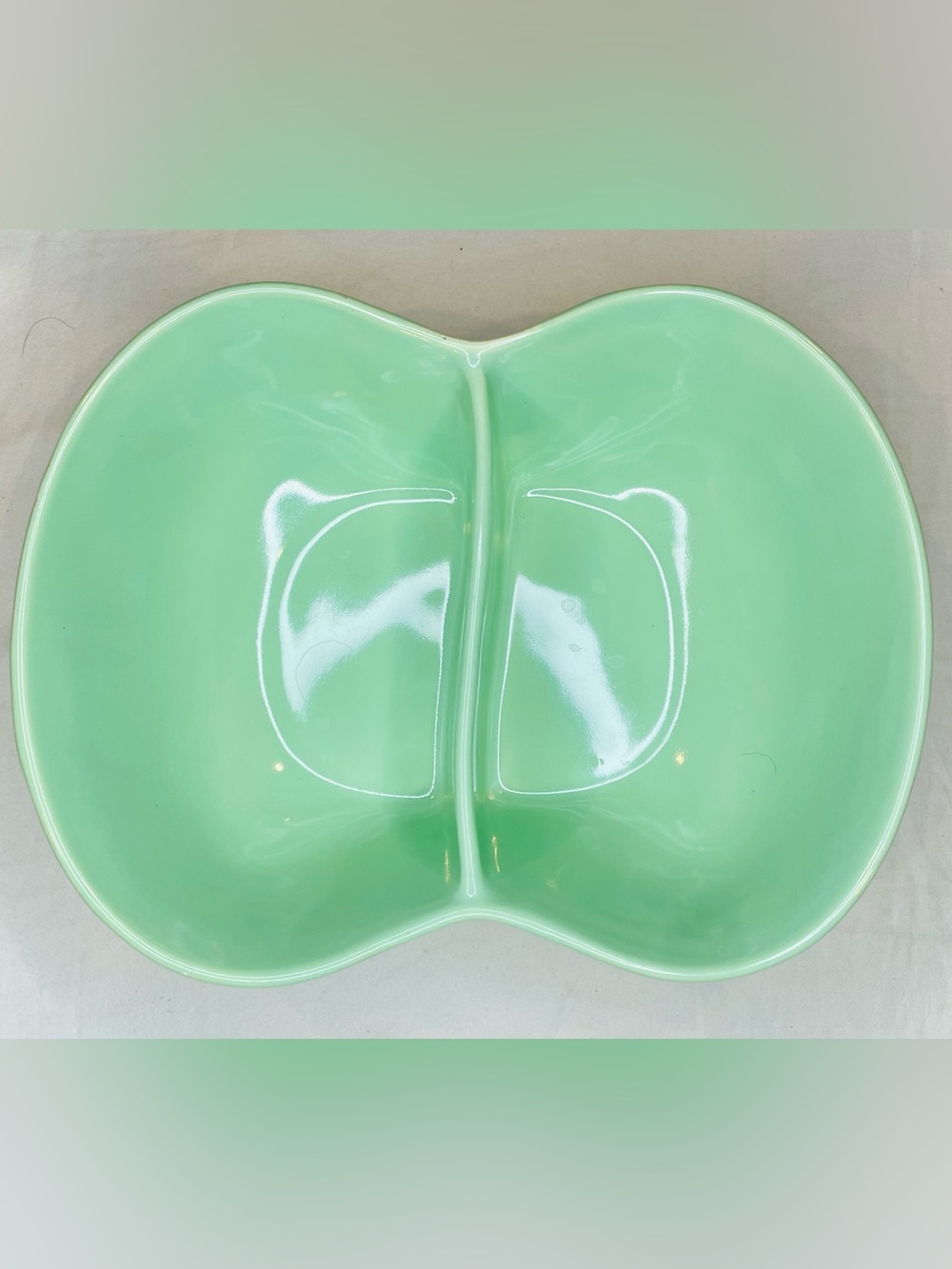 Vintage Marcrest Ovenproof Ribbed Stoneware Divided Bowl in Seafoam Green - Picture 3 of 5